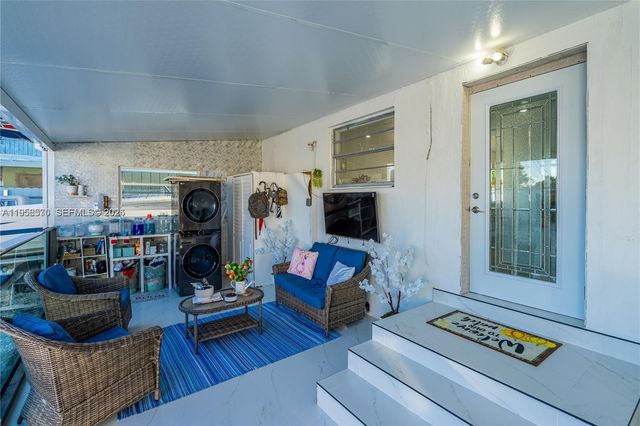 174 E 40th Street, Hialeah, FL 33013