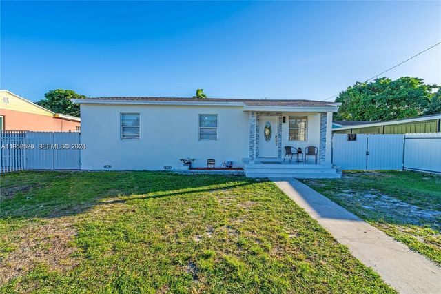 174 E 40th Street, Hialeah, FL 33013