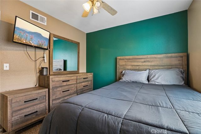 3739 Countryside Lane, Long Beach, CA 90806