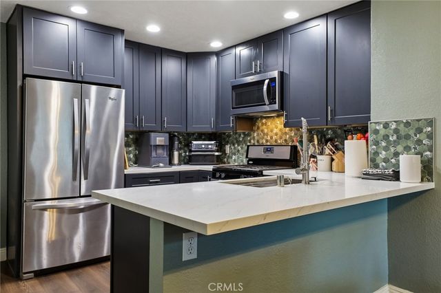3739 Countryside Lane, Long Beach, CA 90806