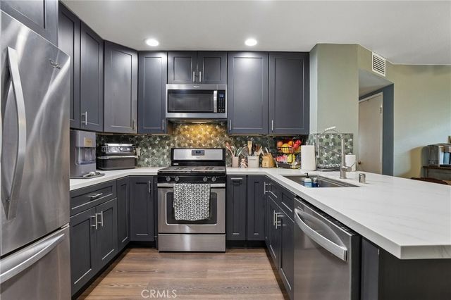 3739 Countryside Lane, Long Beach, CA 90806