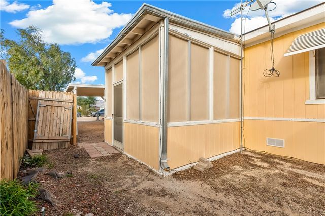 4530 S Calle Amigo, Fort Mohave, AZ 86426