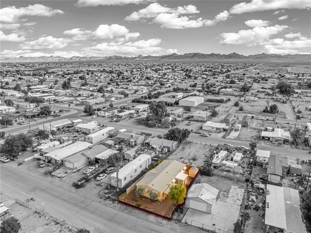 4530 S Calle Amigo, Fort Mohave, AZ 86426