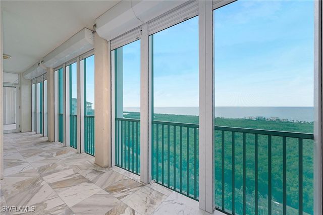 7515 Pelican Bay BLVD 22C, Naples, FL 34108