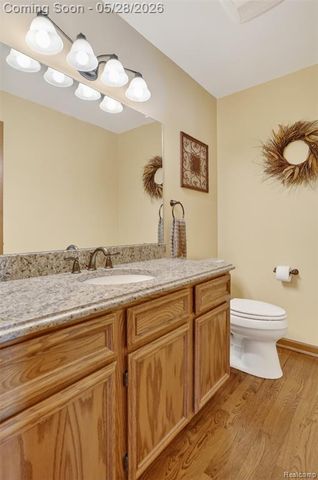 4409 Deacon Court, Troy, MI 48098
