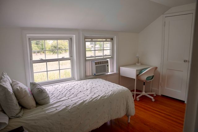 86 Abigail Adams Cir, Weymouth, MA 02191