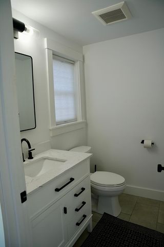 86 Abigail Adams Cir, Weymouth, MA 02191
