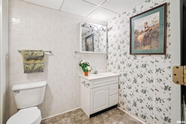 3524 34TH Street, Moline, IL 61265