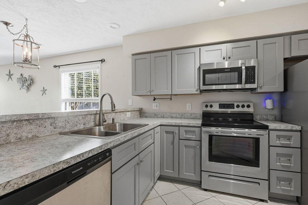 661 Tupelo Ln Unit C, Longs, SC 29568 — photo 4