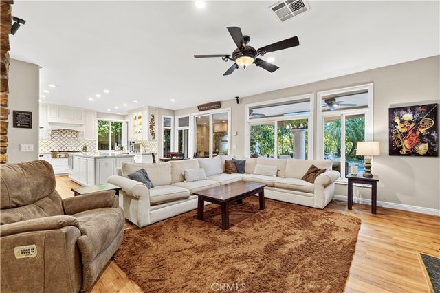 24611 Brittany Lane, Newhall, CA 91321