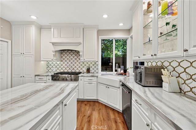 24611 Brittany Lane, Newhall, CA 91321
