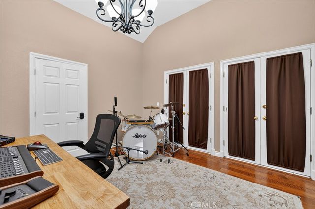 24611 Brittany Lane, Newhall, CA 91321