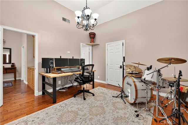 24611 Brittany Lane, Newhall, CA 91321