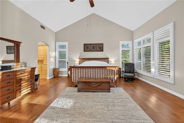24611 Brittany Lane, Newhall, CA 91321