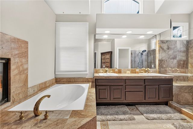 24611 Brittany Lane, Newhall, CA 91321