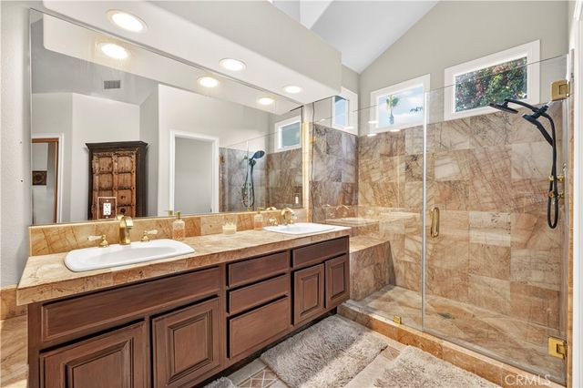24611 Brittany Lane, Newhall, CA 91321
