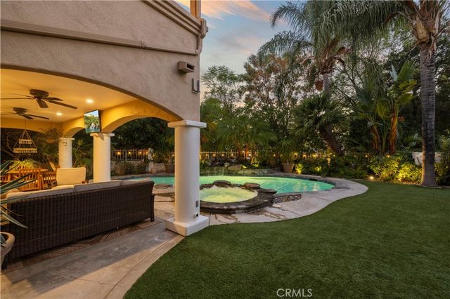 24611 Brittany Lane, Newhall, CA 91321