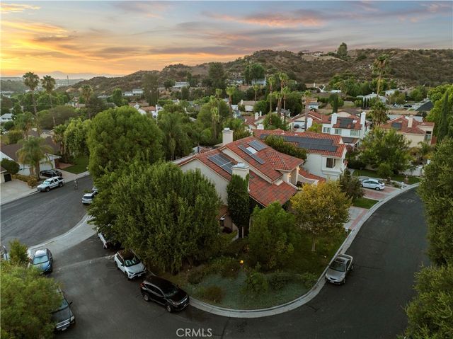 24611 Brittany Lane, Newhall, CA 91321