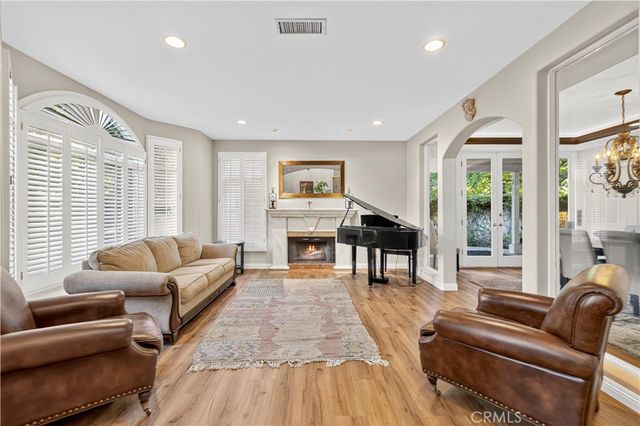 24611 Brittany Lane, Newhall, CA 91321