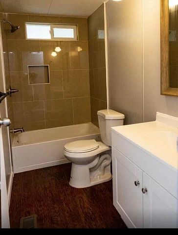 5505 W Tulare Avenue 15, Visalia, CA 93277