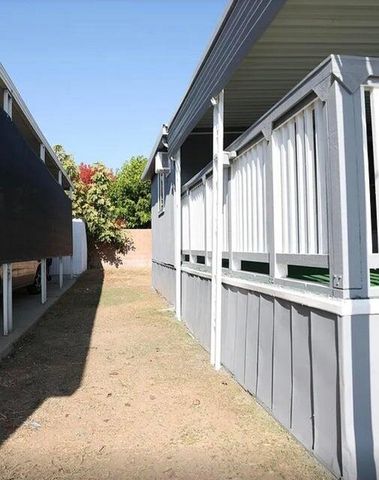 5505 W Tulare Avenue 15, Visalia, CA 93277