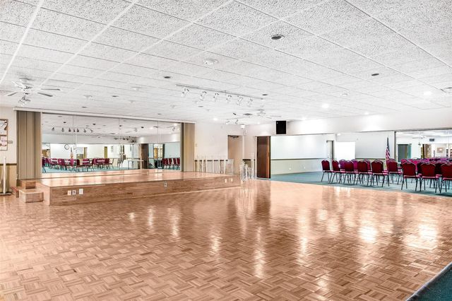 5280 Las Verdes Cir 202, Delray Beach, FL 33484