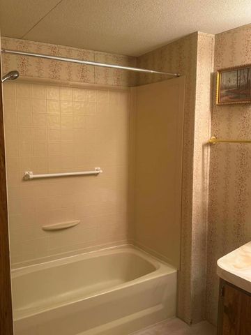 64 Mockingbird Lane, Trinity, TX 75862