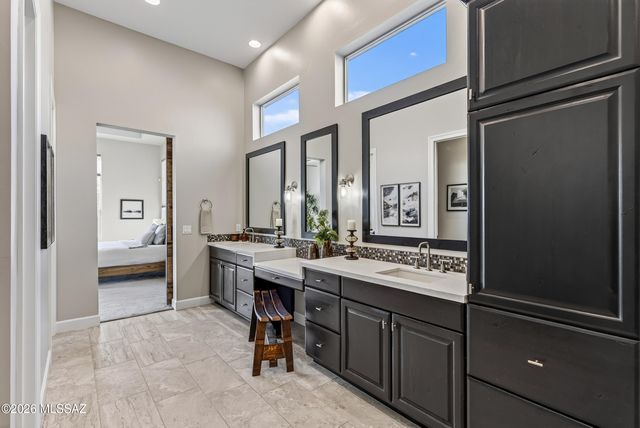 14065 N Crooked Creek Drive, Marana, AZ 85658