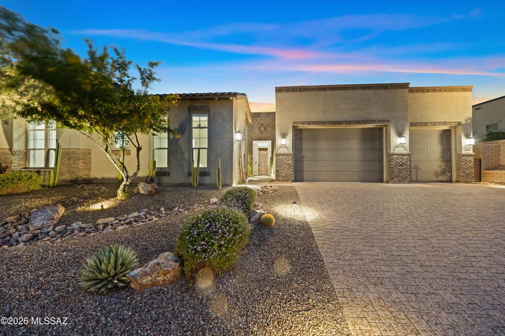 14065 N Crooked Creek Drive, Marana, AZ 85658