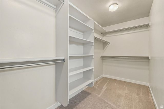 611 S LOCUST DR, Saratoga Springs, UT 84045