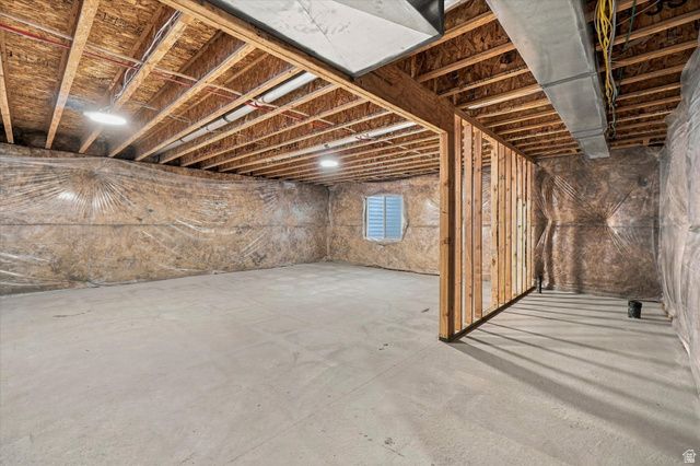 611 S LOCUST DR, Saratoga Springs, UT 84045