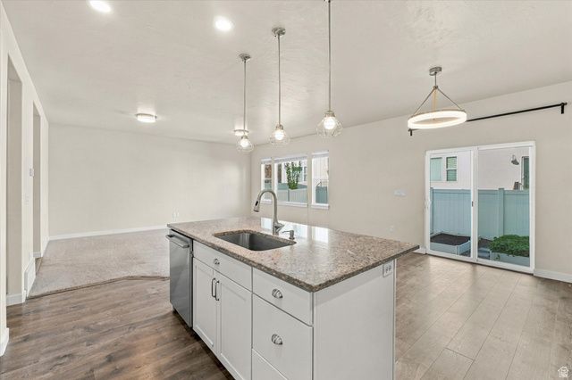 611 S LOCUST DR, Saratoga Springs, UT 84045