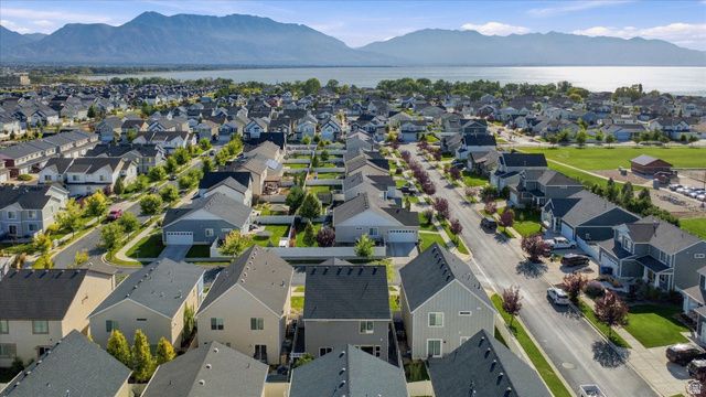 611 S LOCUST DR, Saratoga Springs, UT 84045