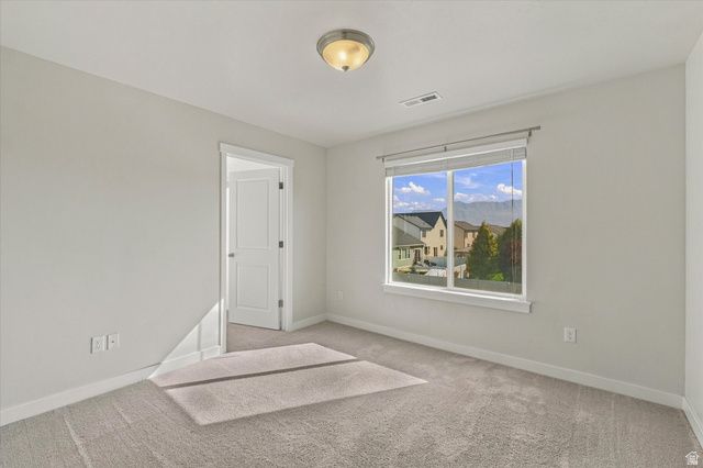 611 S LOCUST DR, Saratoga Springs, UT 84045