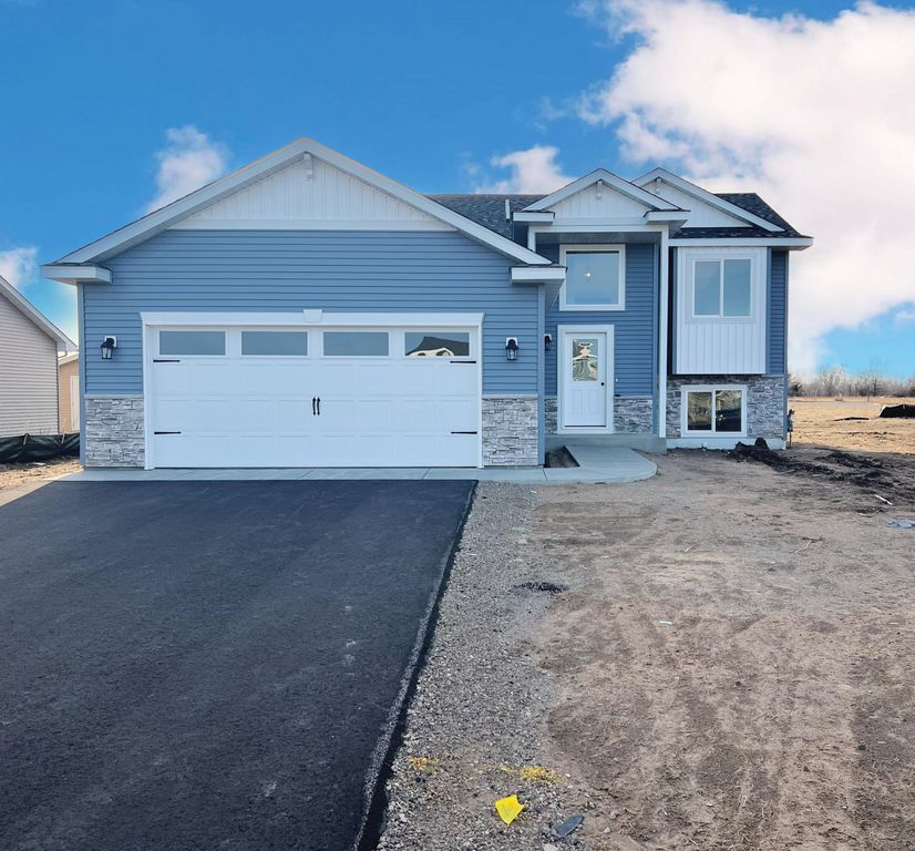 805 Prateria Avenue, Avon, MN 56310