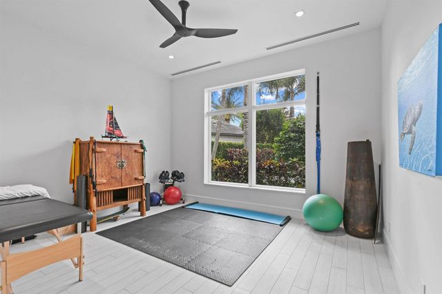 14630 Watermark Way, Palm Beach Gardens, FL 33410