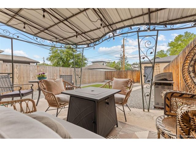 2657 Perry St, Denver, CO 80212