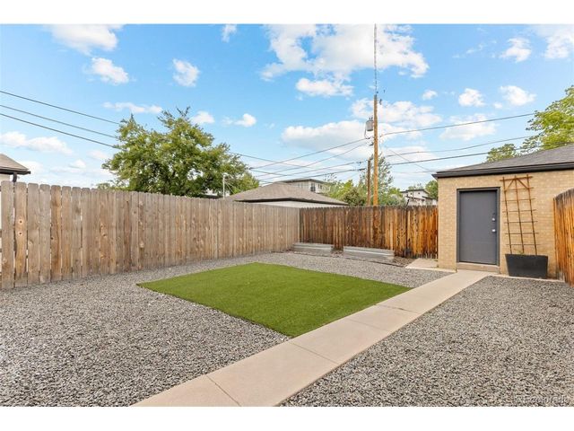 2657 Perry St, Denver, CO 80212