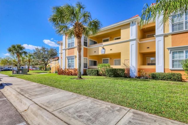 1155 VILLAGIO CIRCLE 205, Sarasota, FL 34237