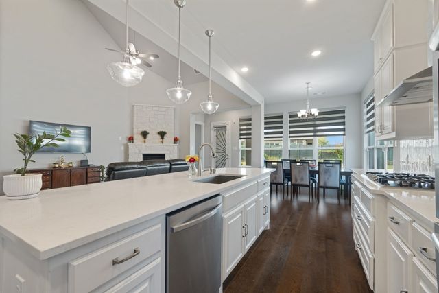 1733 Stepping Stone Trail, Argyle, TX 76226
