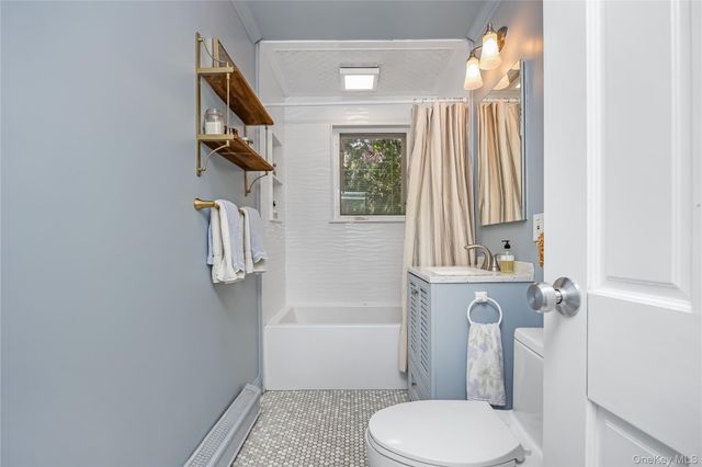 24 Harmon Street, Long Beach, NY 11561