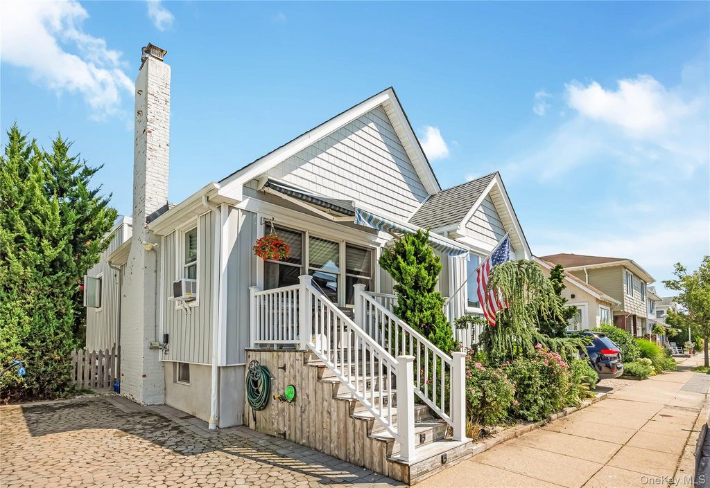 24 Harmon Street, Long Beach, NY 11561 — photo 2