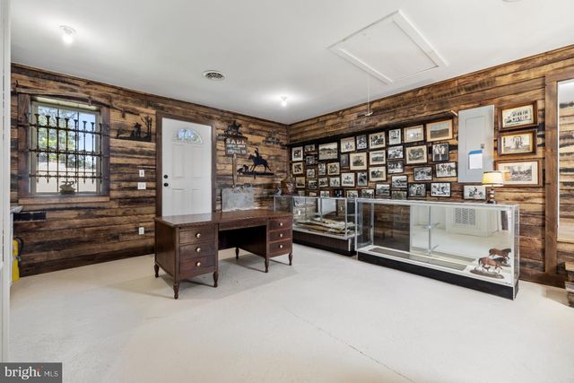 22540 BLUE RIDGE MOUNTAIN RD, Paris, VA 20130