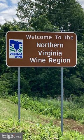 22540 BLUE RIDGE MOUNTAIN RD, Paris, VA 20130