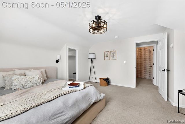 20479 Old Homestead Drive, Harper Woods, MI 48225