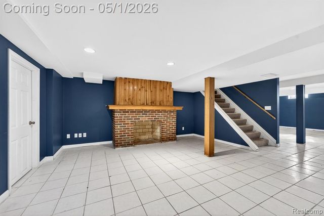 20479 Old Homestead Drive, Harper Woods, MI 48225