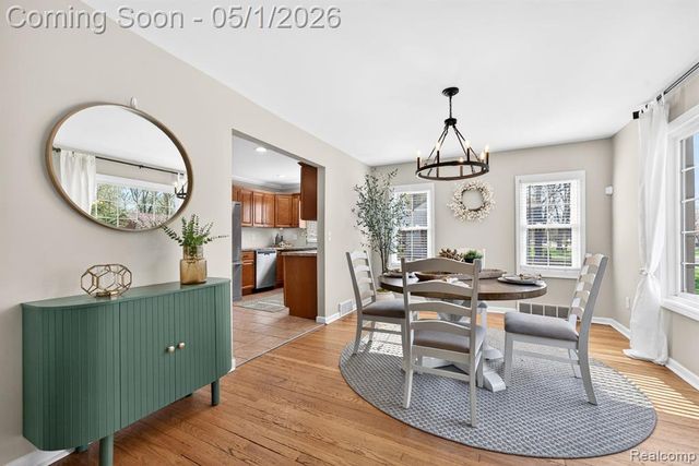 20479 Old Homestead Drive, Harper Woods, MI 48225