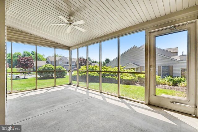 1928 LIMESTONE DR, Hummelstown, PA 17036