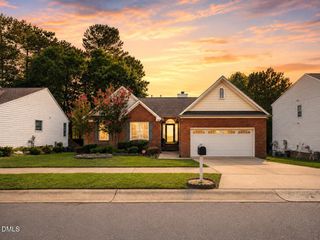 5004 Linden Oaks Avenue, Durham, NC 27713