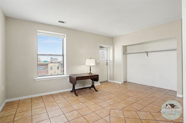 297 W Clay Avenue 411, Muskegon, MI 49440